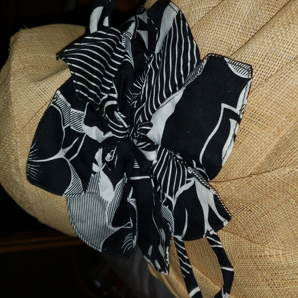 Something Special | Floppy Hat - Picture 12 of 13